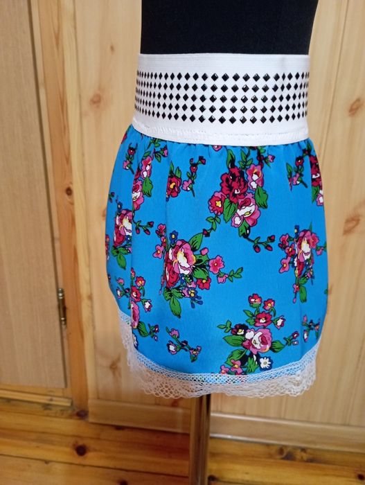 Spódniczka dziewczeca92-98