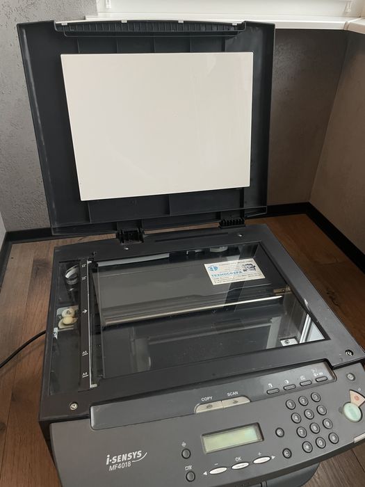 МФУ Canon IS-sensys MF4018