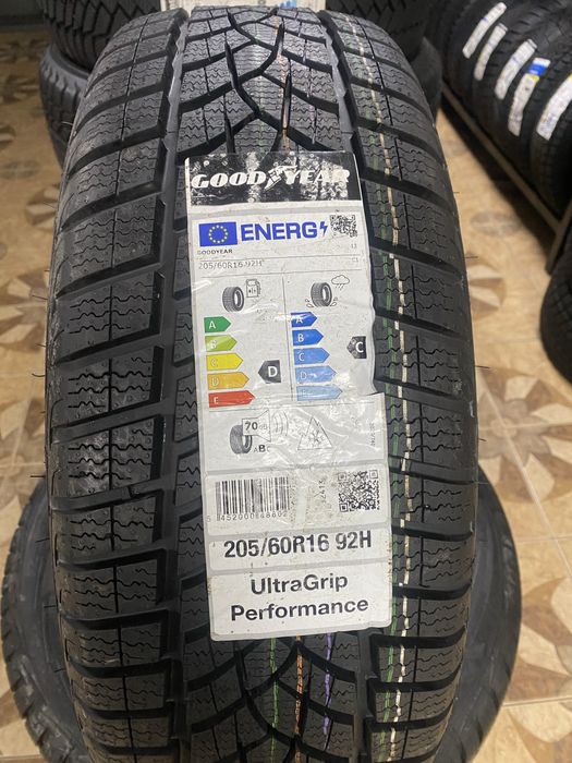 205/60/16 92Н GOODYEAR Ultra Grip Performance