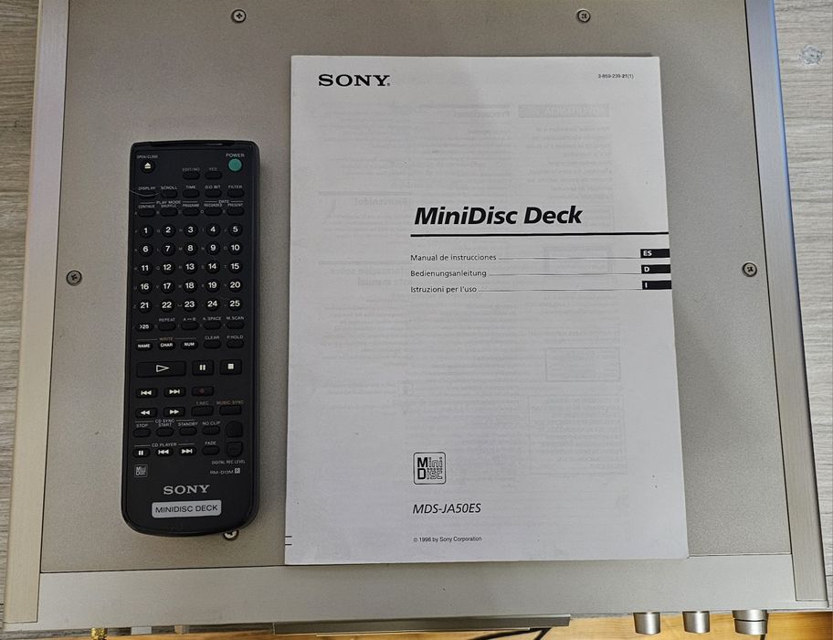 SONY ESPRIT JA50ES  MD deck + oryginalny pilot-idealny stan