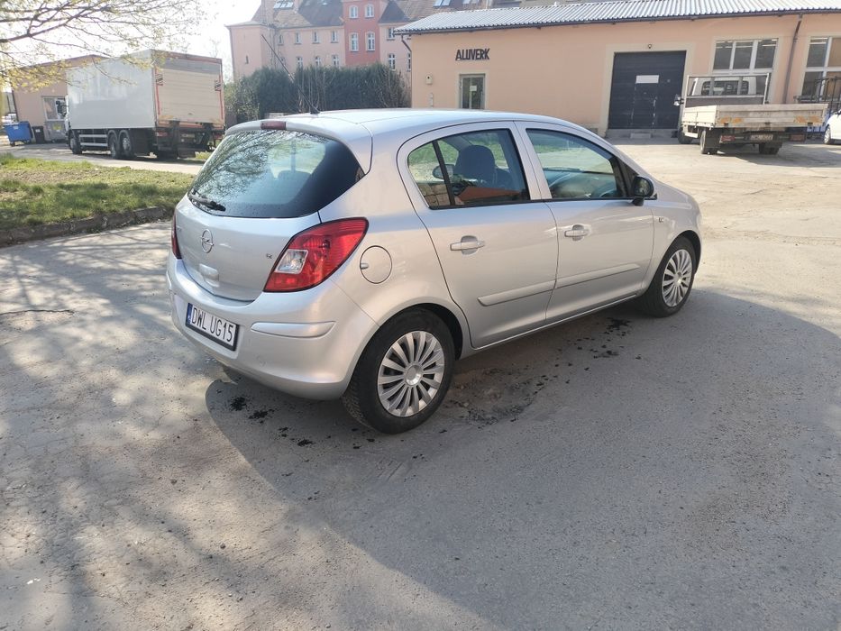 Opel Corsa D, Auto na wynajem,  wypożyczalnia.