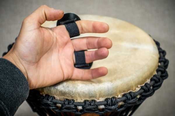 Шейкер (shaker) с креплением на палец /джембе гитара | Рукоділля | NEW