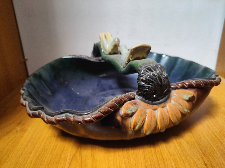 Конфетниця безкоштовно