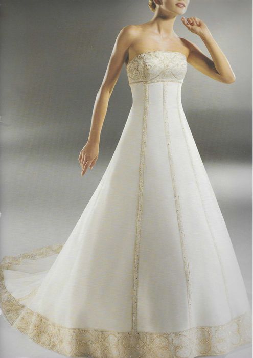 Vestido de noiva de alta costura em organza [36]