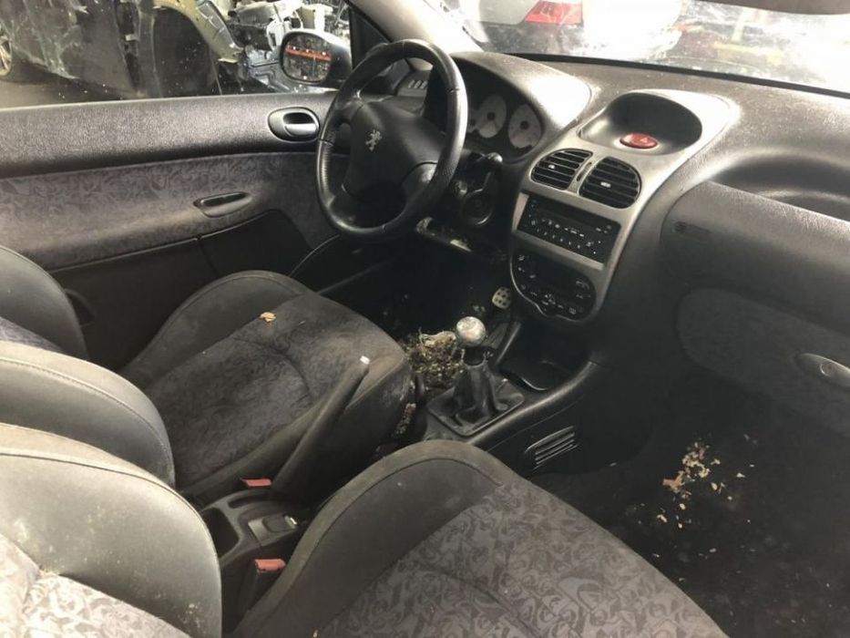 Peugeot 206 cc 1.6 16v quiksilver de 2004 para peças