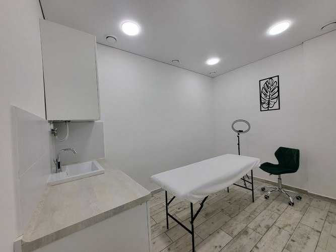 Приміщення центр під салон краси, клініку Н