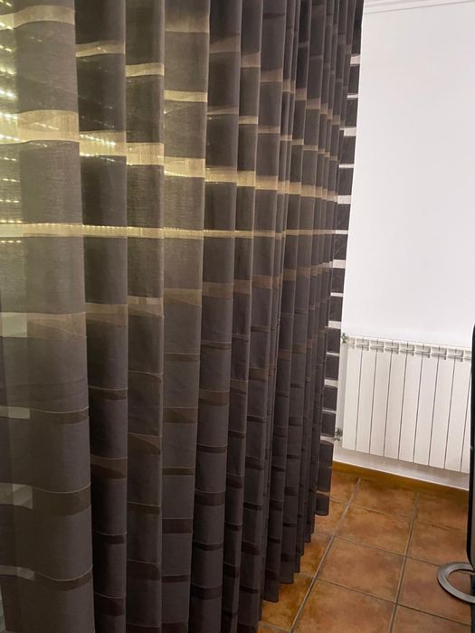Vendo cortinados como novos