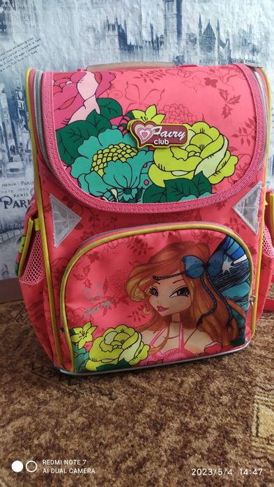 Ранець ортопедичний для дівчинки