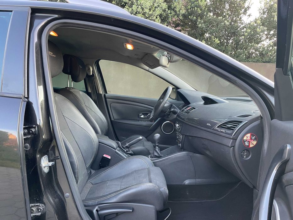 Renault Megane 1.5 DCI Tourer - 180000km - Nacional