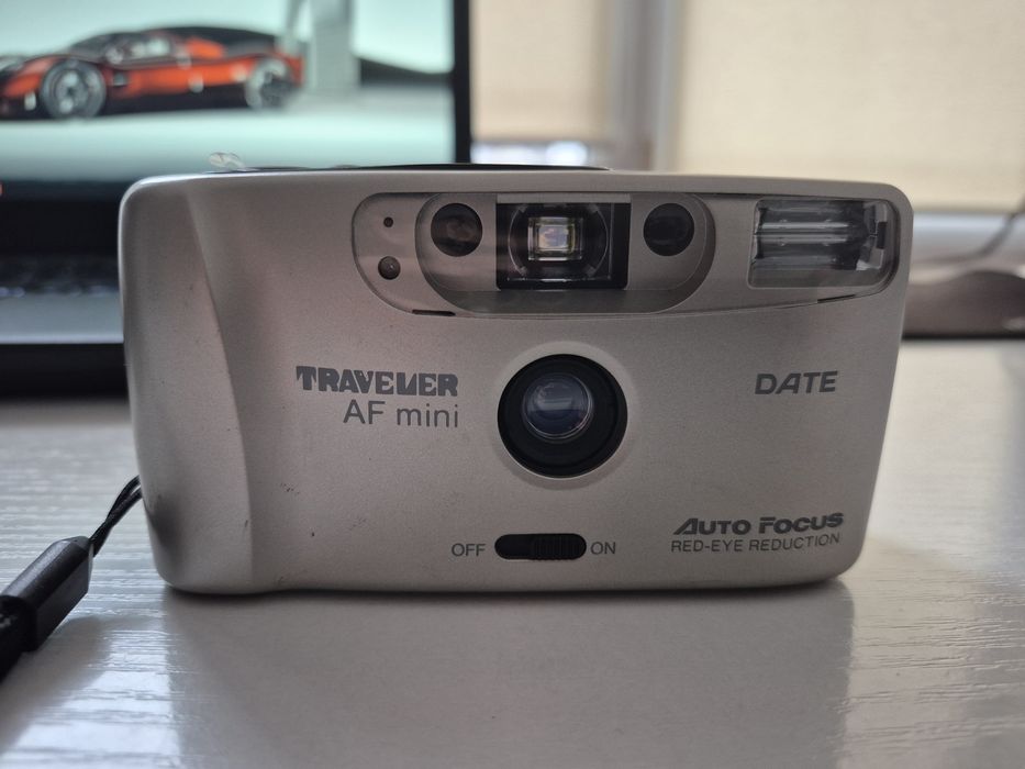 Плівковий фотоапарат Traveler AF mini Date (Стан ідеальний)