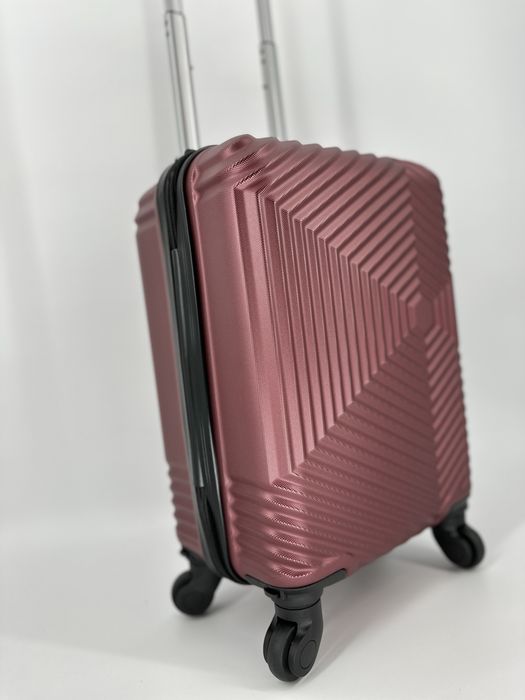 Nowa walizka S - Galanteria Matejko