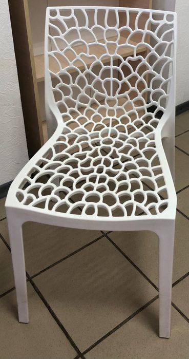 Стіл   продам  для кафе