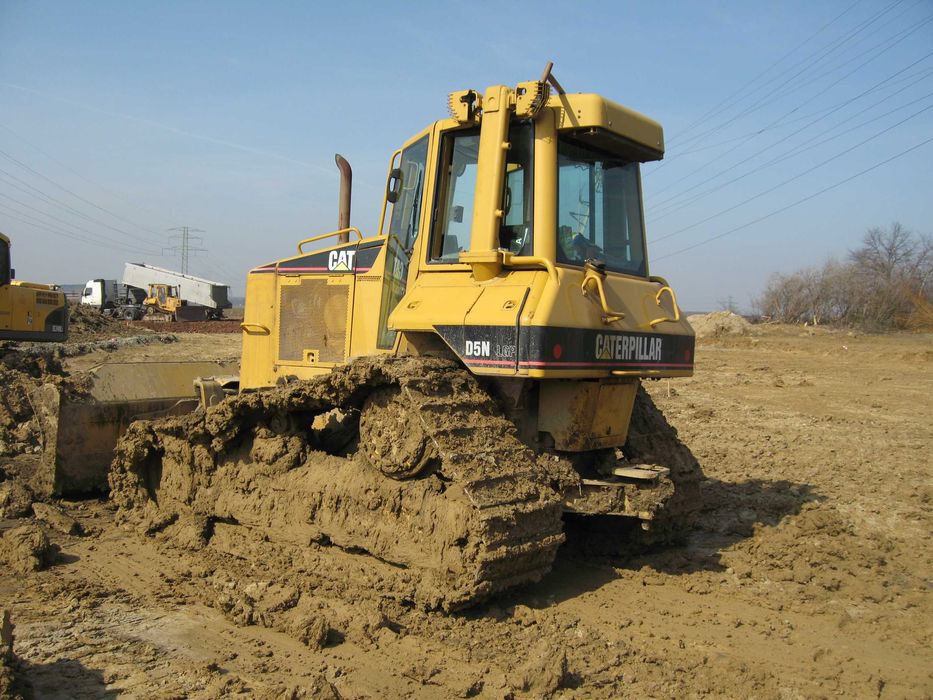 wynajem spycharek, usługa spycharką, spycharka