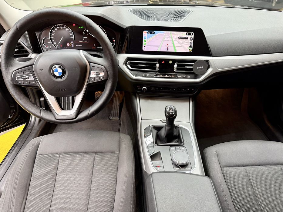 BMW 318d Touring (G21)