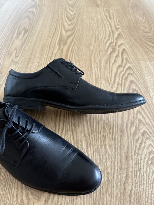 Venezia Buty męskie ze skóry naturalnej r. 42