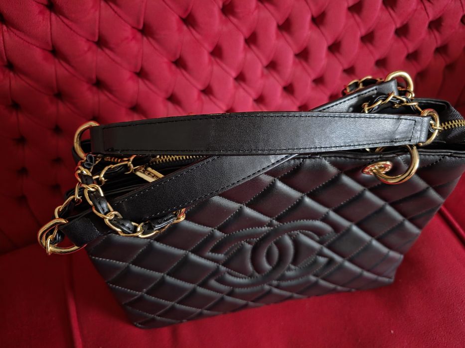 Torebka damska CC w kolorze czarnym