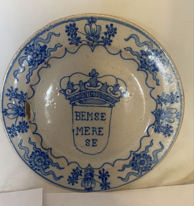 Prato antiga da Viuva Lamego