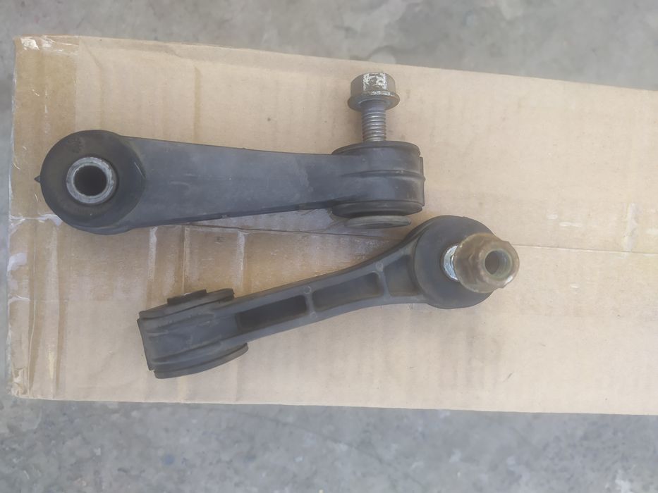 Тяга/стійка стабілізатора гольф4