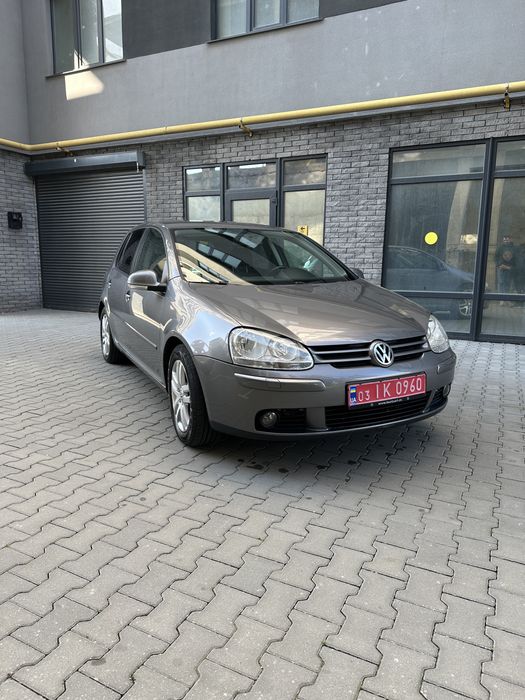 Volkswagen Golf 5 2007р. 1,6MPI