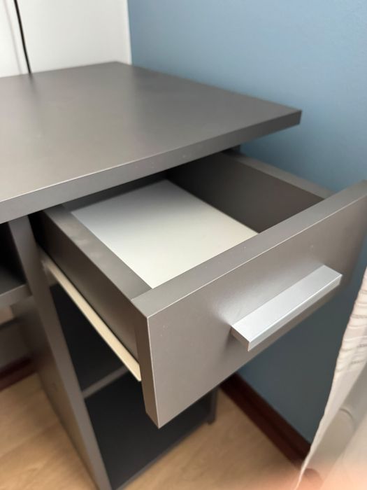Vendo secretaria como nova