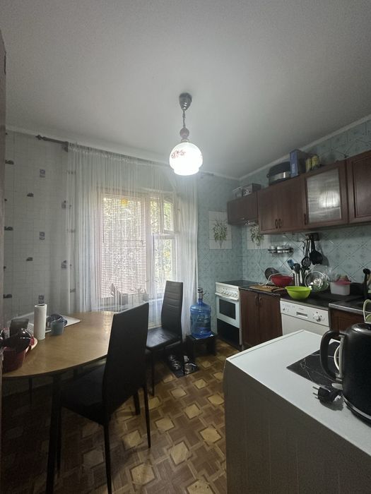 Продам 2к квартиру 56м2, вул. Ревуцкого 18. Позняки, Харківська