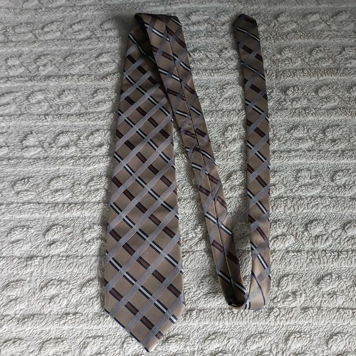 Krawat beżowy "Sunset Suits"