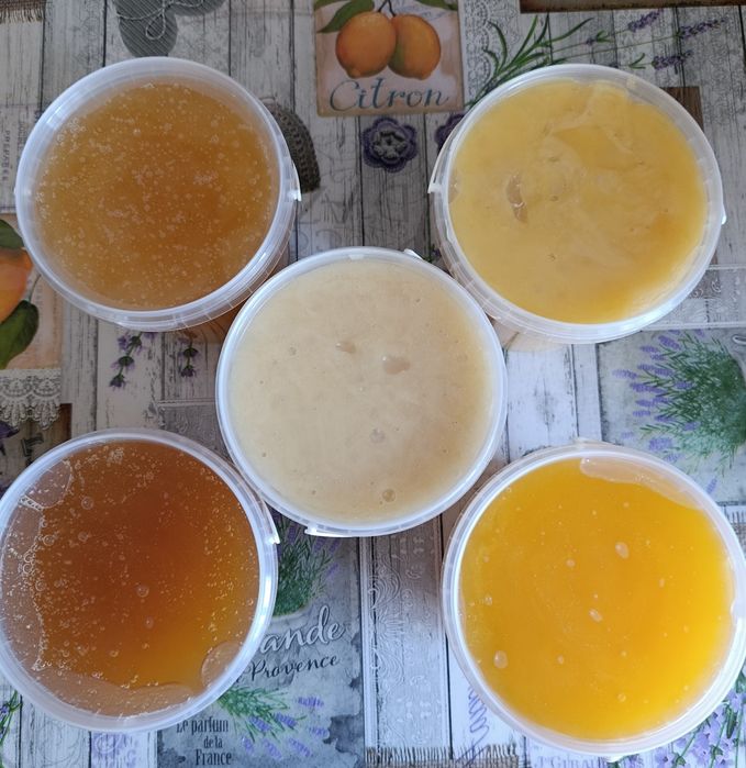 Мед акація, липа, різнотрав'я, ріпак, золотарник, соняшник 2025 р