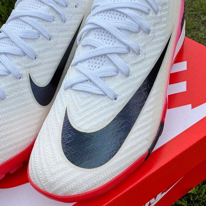 Сороконожки футбольні Nike Air Zoom Vapor 16 36-44