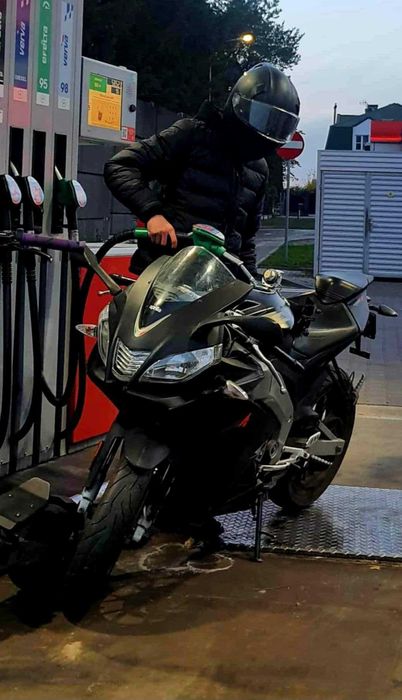 Aprilia rs4 50 ZAMIANA