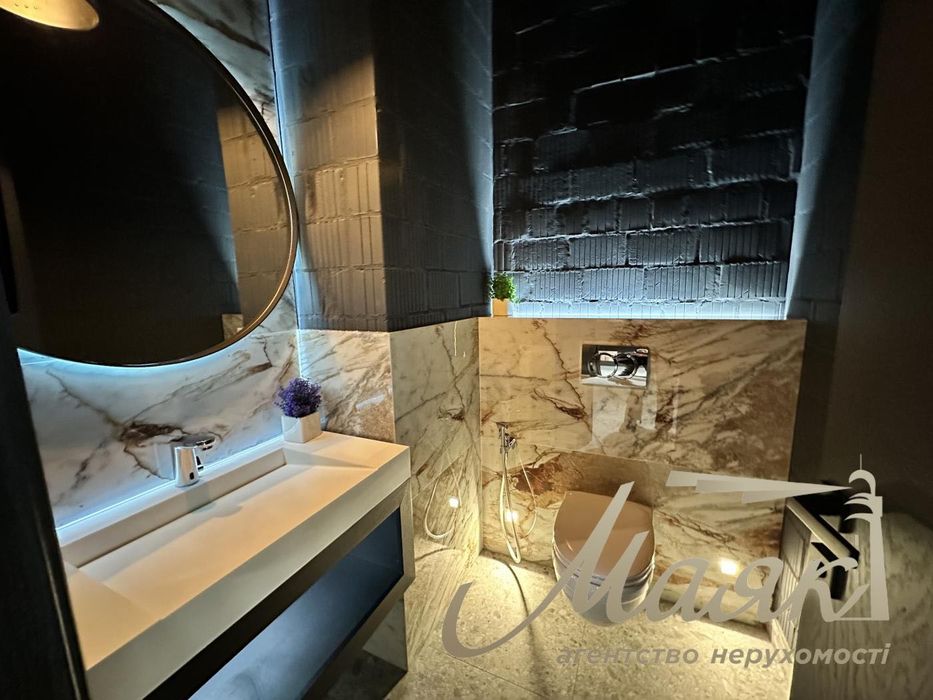 Аренда офиса Французский квартал 2 ул. Маккейна Предславинская Печерск