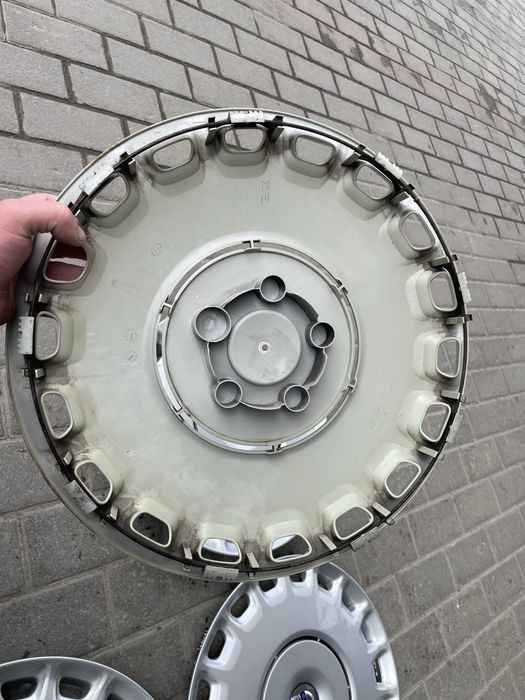 Ковпаки Volvo R16 Вольво