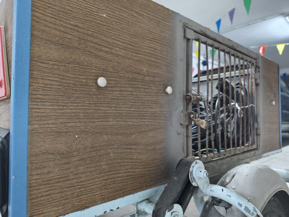 Reboque em bom estado