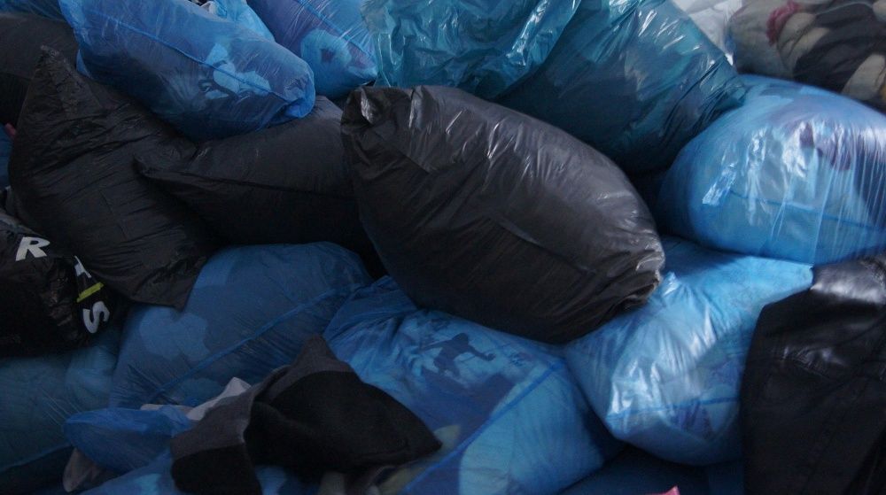 Ubrania 800 sztuk za 400 zł