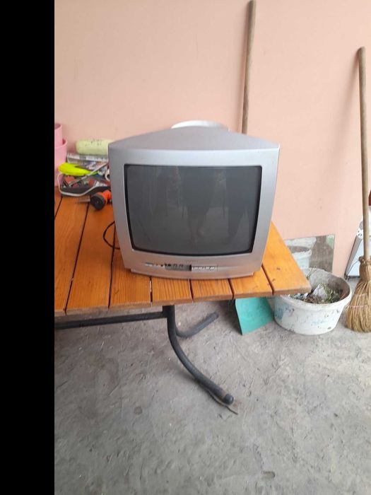 Телевізор Philips бу(стара модель)