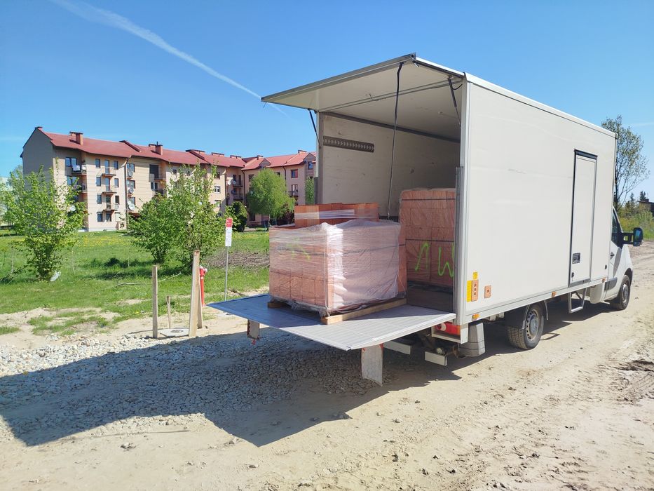 przeprowadzki przewóz mebli odbiór gabarytów auta z windą