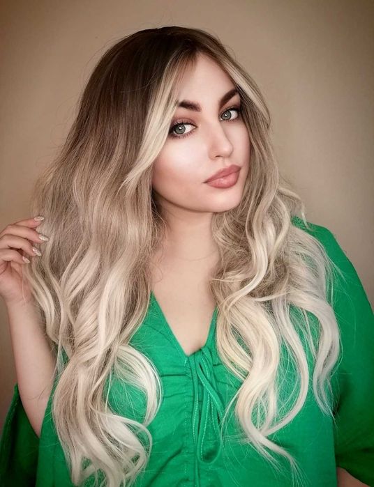 Peruka blond popielaty długa grzywka włosy jak naturalne