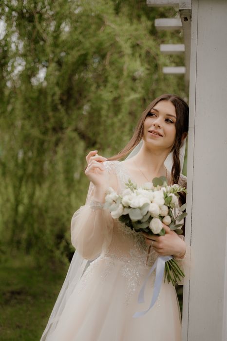 Весільна сукня 44р.