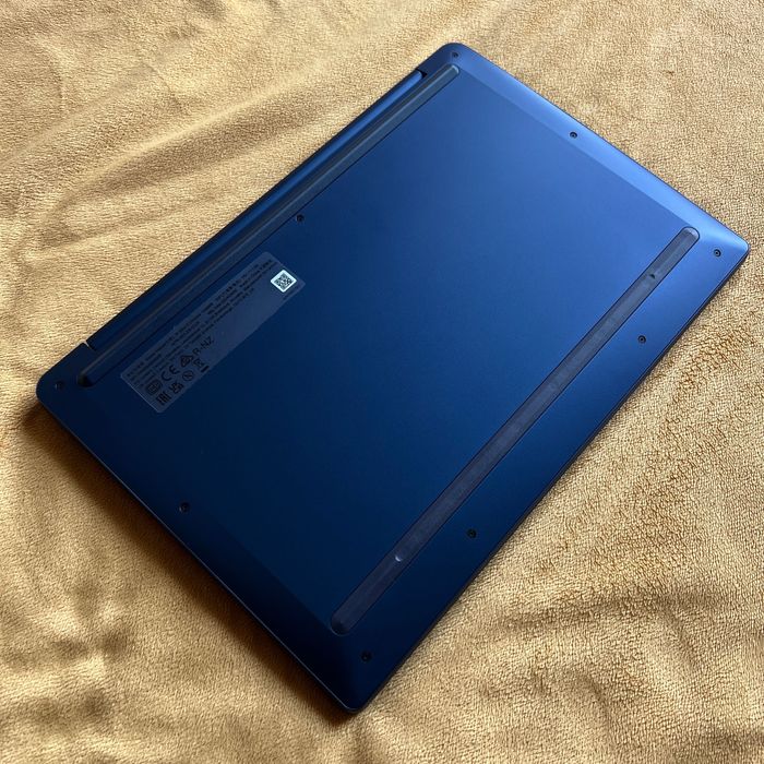 Lenovo IdeaPad Slim 3 Chrome 14" Laptop 8GB RAM, 128GB (NOVO)