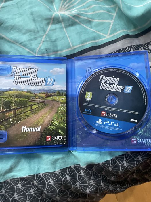 Ps4 slim z 3 grami kabel hdmi i zasilania