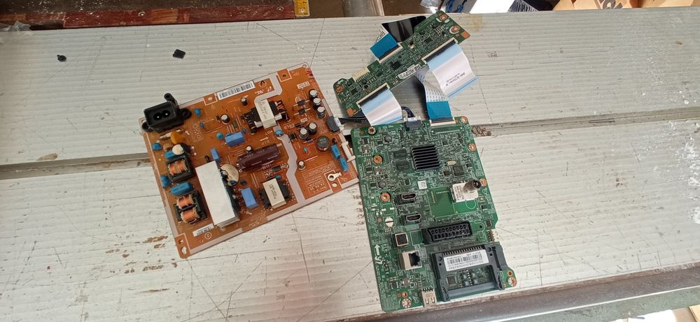 Componentes TV Samsung UE48H5203AW