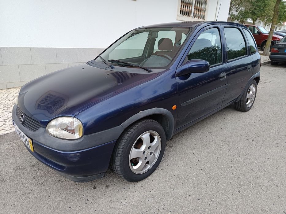 Opel corsa B 1.5 TD 5 lugares 143000km