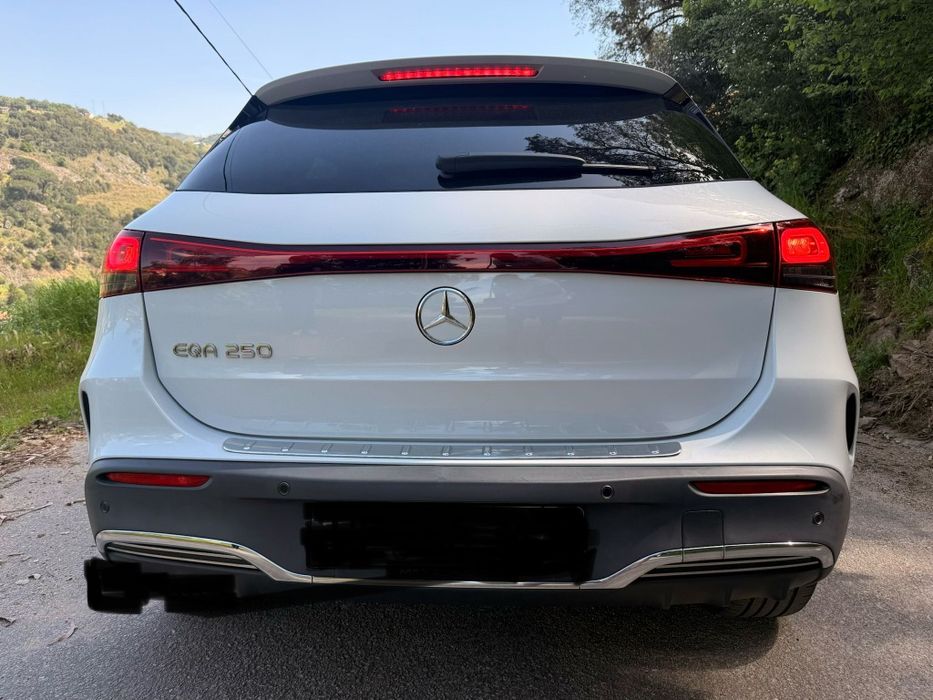 Mercedes EQA 250 2xAmg Como Novo Soh97%
