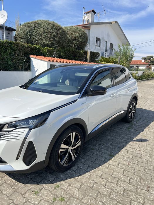 Peugeot 3008 GT Line Hybrid4 300 cv | 2021 | Branco Pérola