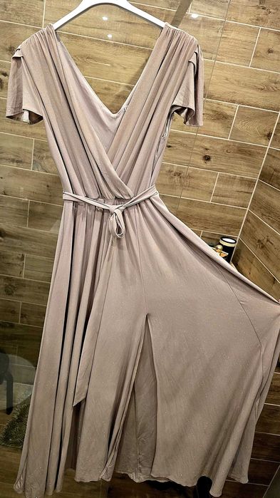 Elegancka błyszcząca suknia wieczorowa maxi Exclusive r. 38 | Wesele, Impreza