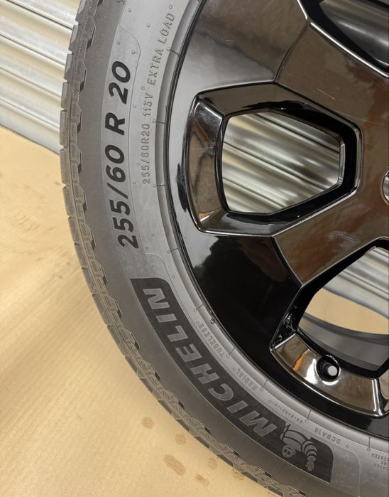 Nowe Koła Alufelgi Land Rover Defender 20” Michelin 255/60/20 Oryginał