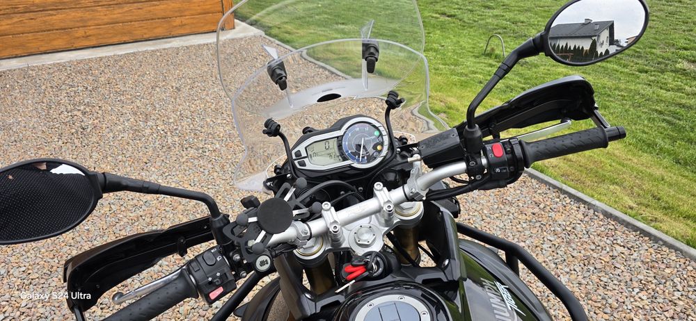 Triumph Tiger 800