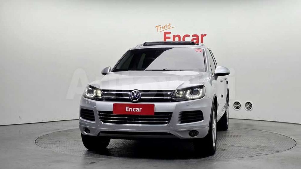2014 Volkswagen New Touareg V6 3.0 TDI Bluemotion 7P5