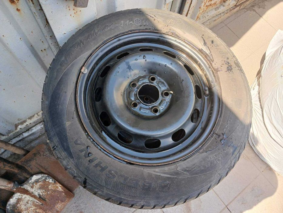 Комплект дисків FORD 5х108 ЕТ5 з шинами BELSHINA 195/65/R15
