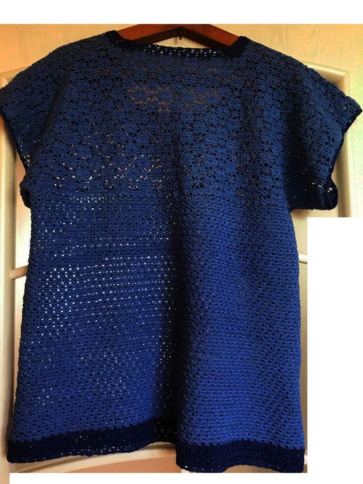 Bluzeczka szydełkowana, niebieska, rozm. 44-46, robota własnoręczna