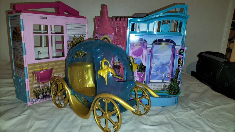 Barbie domek letniskowy.